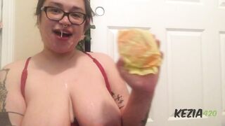 big beautiful woman Eating Burger with Cum FACIAL - TEASER PREVIEW