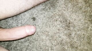 Pissing the carpet and cum hard