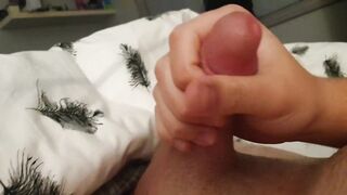 Freshly Shaven Masterbaition Session - MrBigTestie