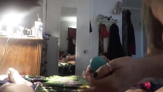 Hot redhead mouths knob and pumps snatch