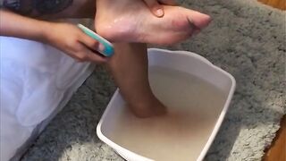 Headmistress g feet foot fetish