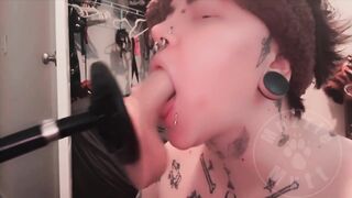 T-Male Sloppy BJ