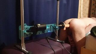 Sasha Earth booty banging machine solo amateur home