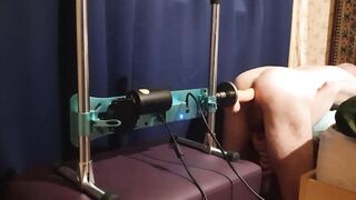 Sasha Earth booty banging machine solo amateur home