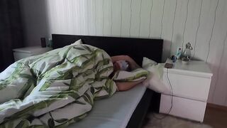 Morning wake up sex with fingers and ramrod