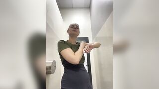 Eager unfathomable thought and anal squirting in the gym