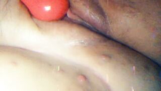 SUPER JUICY SNATCH CUMS ON CAMERA HARD