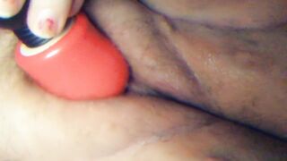 SUPER JUICY SNATCH CUMS ON CAMERA HARD