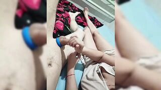 Carnal and gentle handling of a weenie. A mother I'd like to fuck knows how to stroke! Begin...
