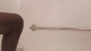 See me cum in the shower