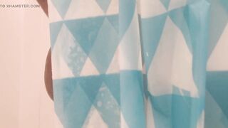 See me cum in the shower