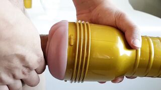 Domácí zkoušení umělé vagíny Fleshlight STU