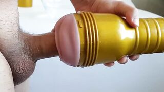 Domácí zkoušení umělé vagíny Fleshlight STU