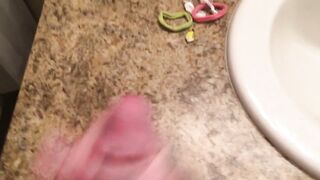 see me play with my Large Schlong untill i CUM