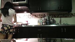 If I had a restaurant i'd be SO shutted down, getting concupiscent in the kitchen!
