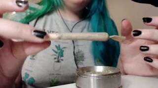 ASMR joint rolling by pear