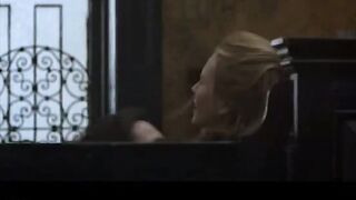Diane Lane gets hammered!.AVI