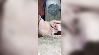 Clitoris Rubbing N Twat Touching