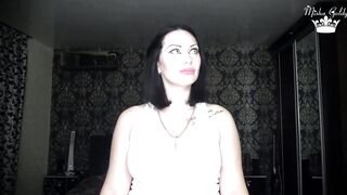 Meaty shoulders muscles worship! Sport motivation for pathetic loser like u !