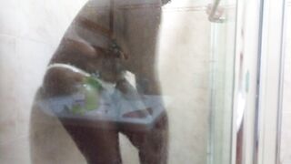 Getting All Clean and Fine, Willing to Give Head to Somebody Who Knows How to Indeed Screw.
