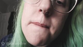 ASMR eating seaweed snacks