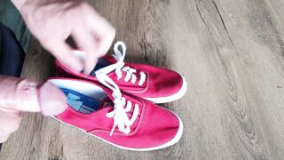 Cum on her red Keds