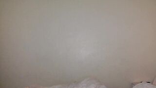 CHATURBATE TEEN CAMGIRL TAUT DARK HOLE + GLASS BUTT-RAMMING BEDROOM LIVESTREAM