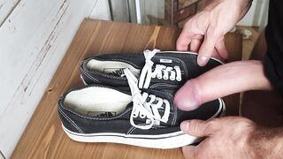 Cum on Vans
