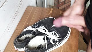 Cum on Vans