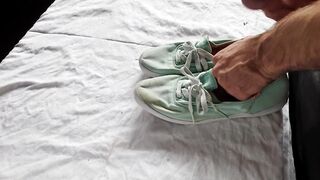 Cum her Keds