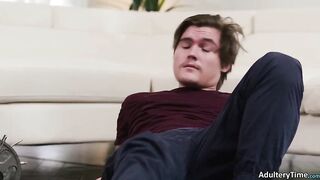 Tyler Cruise Can't Handle Sexy Curvaceous Stepmom Danielle Renae