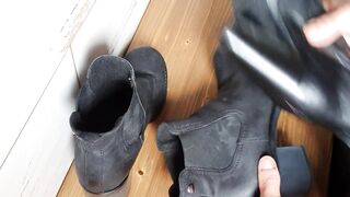Cumming on ankle boots