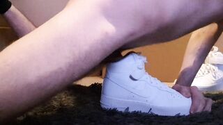 4K - Bang and cum hard inside Nike Airforce 1 Sneaker