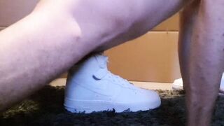 4K - Bang and cum hard inside Nike Airforce 1 Sneaker