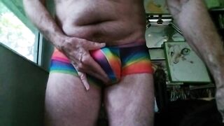 Pridewear tryon
