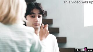 Infidelity is no thing for older golden-haired stepmom mother I'd like to fuck screwing her stepson