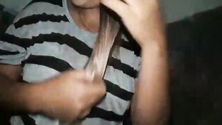 Mi cabello largo y mono para que me puedas halar cuando me penetres