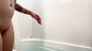 Quick pee in the baths