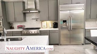 Nasty America - Lily Larimar bangs her ally's step daddy