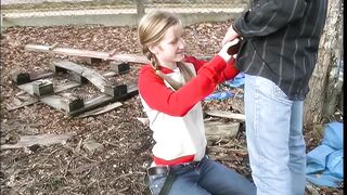 blond nineteen years gal fellatio outdoor