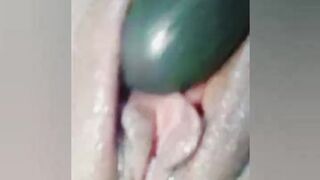 Masturbada con vibrator cojida y acabada en cuatro