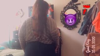 Latin chick big beautiful woman