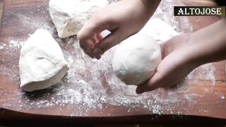 what the screw bewitching baguette。好吃美味的法棍。