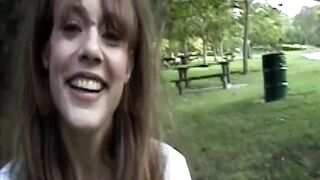 Amateur Tugjob in the Park