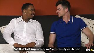 Interracial Trio: 2 Giant Jocks Bang Spanish Girl Valentina Lapiedra to Loud Climax