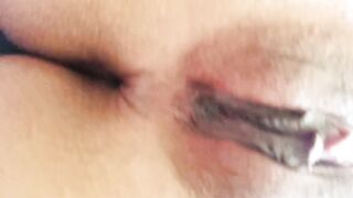 Me toco mi cosita para pasar la cuarentena mojadita
