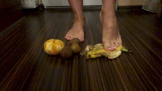 My 1st food crush. Rate my foot and food fetish