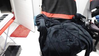 Uncut raw footage!! I screw my butt, gulp void urine, cum and greater quantity !!