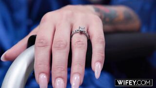 WIFEY Married Blond Jackie Diary Bangs A Giant Ebony Dick, Her Loving Spouse Films It Happen!