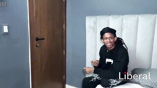 THIS LARGE-BUTT BITCH GETS SCREWED BY A EBONY CHAP WITH A GIANT DONG